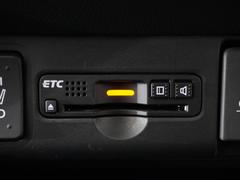 今や必需品の◆ＥＴＣ車載器　装備車◆　有料道路を利用する際にスムースに通過でき、わずらわしい料金支払いから開放されます！ 5