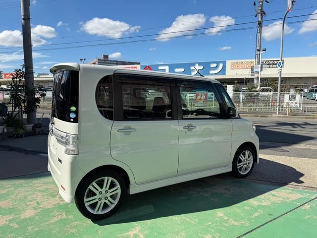 タント カスタムＲＳ　ナビ　テレビ　ＥＴＣ　オートエアコン　左側パワースライドドアー　スマートキー　電動格納ミラー　ウィンカーミラー　ターボ　フォグランプ　ベンチシート（6枚目）