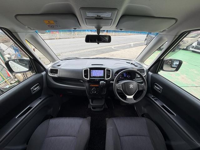 ソリオバンディット ＤＪＥ　ナビ　ＴＶ　Ｂｌｕｅｔｏｏｔｈオーディオ　ＥＴＣ　バックカメラ　両側パワースライドドア　クルーズコントロール　ＨＩＤ　フォグ　スマートキー　レーダーブレーキサポートＩＩ（18枚目）