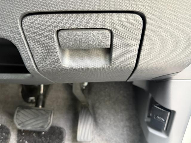 ソリオバンディット ＤＪＥ　ナビ　ＴＶ　Ｂｌｕｅｔｏｏｔｈオーディオ　ＥＴＣ　バックカメラ　両側パワースライドドア　クルーズコントロール　ＨＩＤ　フォグ　スマートキー　レーダーブレーキサポートＩＩ（27枚目）