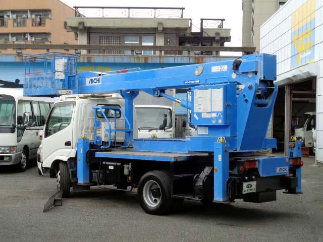 デュトロ 　高所作業車　１７．１ｍ（2枚目）