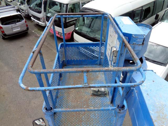 デュトロ 　高所作業車　１７．１ｍ（10枚目）