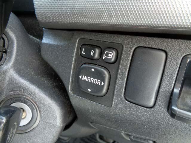 ハイエースワゴン ＧＬ　後席フリップダウンモニター・社外ＬＥＤヘッドライト・１０人乗り（10枚目）