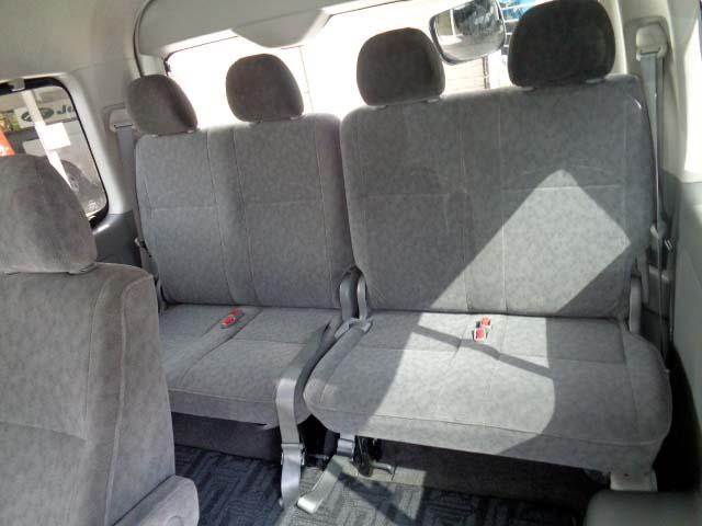 ハイエースワゴン ＧＬ　後席フリップダウンモニター・社外ＬＥＤヘッドライト・１０人乗り（17枚目）