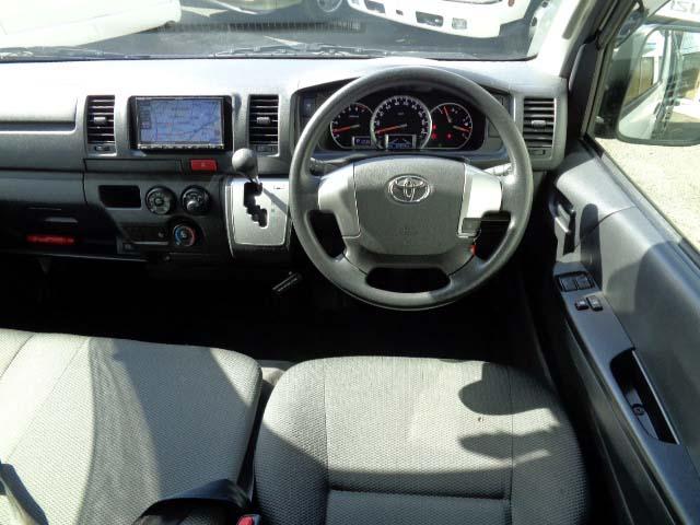 ハイエースバン ロングDX トヨタセーフティセンス・メモリーナビ・1250kg積載(3枚目)