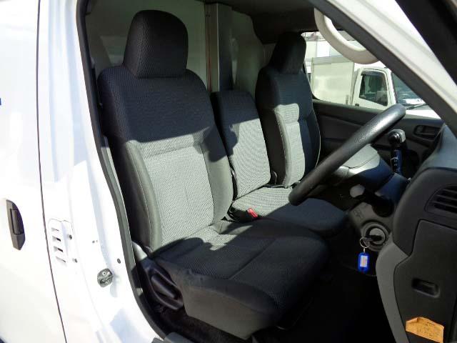 NV350キャラバンバン  冷蔵車 デンソー・+3℃・エマージェンシーブレーキ・1250kg積載(5枚目)