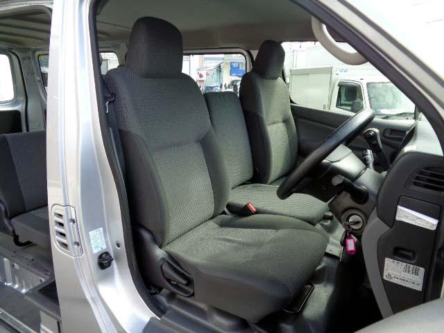 NV350キャラバンバン ロングDX エマージェンシーブレーキ・メモリーナビ・1200kg積載(5枚目)