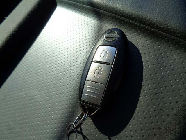 NV350キャラバンバン 4WD エマージェンシーブレーキ・全方位カメラ・1000kg積載(10枚目)