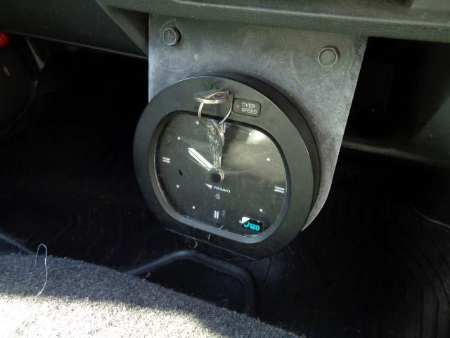 NV350キャラバンバン 4WD エマージェンシーブレーキ・全方位カメラ・1000kg積載(11枚目)