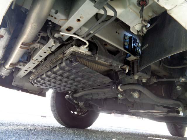 NV350キャラバンバン 4WD エマージェンシーブレーキ・全方位カメラ・1000kg積載(16枚目)