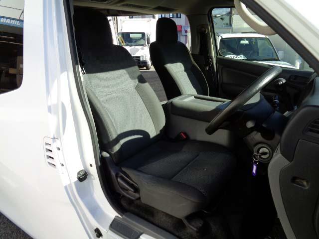 NISSAN NV350CARAVAN WAGON DX