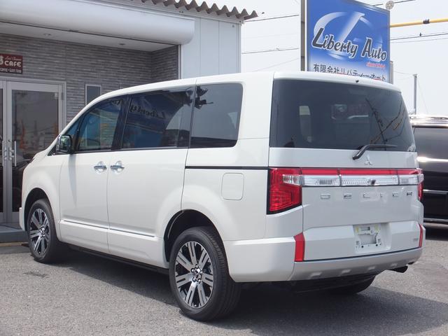 三菱 デリカｄ ５ ｐ 登録済未使用車７人乗りディーゼルターボ４ｗｄ両側電動スライドａｔステップ純正１８ａｗマルチアラウ 3 0万円 令和3年 21年 大阪府 中古車 価格 Com