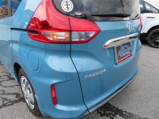 フリード＋ハイブリッド ハイブリッドＧ・ホンダセンシング　衝突軽減　純正ナビ　バックカメラ　ＥＴＣ　スマキー　盗難防止システム　誤発進抑制　ＡＡＣ　Ｗパワスラ　　サイドエアバック　オートクルーズ　バックモニター　ＵＳＢ　ＡＢＳ　ＬＥＤヘッド　パワーウィンドウ（64枚目）
