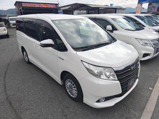 ノア ハイブリッドG 純正9インチナビ フルセグ ブルートゥースオーディオ バックカメラ 両側パワースライドドア LEDヘッドライト ETC 7人乗り リアオートエアコン 置くだけ充電(28枚目)