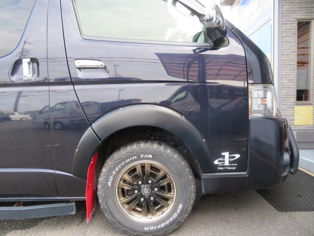 ハイエースバン スーパーGL ダークプライム アクティブエース 8人乗車 シートレイアウト変更可 Tセンス 両側電動スライド 社外16AW グリルガード オーバーフェンダー アルパイン11型ナビ Rモニター 固アタッチメント LED スマートキー(11枚目)