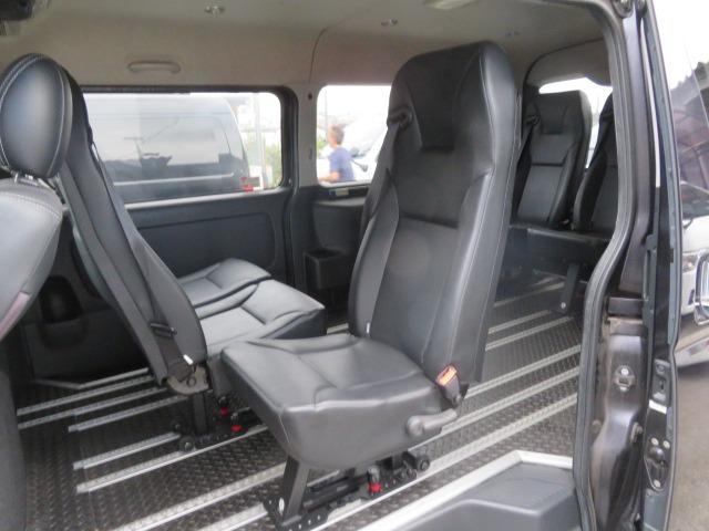 ハイエースバン スーパーGL ダークプライム アクティブエース 8人乗車 シートレイアウト変更可 Tセンス 両側電動スライド 社外16AW グリルガード オーバーフェンダー アルパイン11型ナビ Rモニター 固アタッチメント LED スマートキー(33枚目)