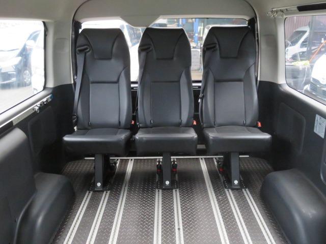 ハイエースバン スーパーGL ダークプライム アクティブエース 8人乗車 シートレイアウト変更可 Tセンス 両側電動スライド 社外16AW グリルガード オーバーフェンダー アルパイン11型ナビ Rモニター 固アタッチメント LED スマートキー(36枚目)