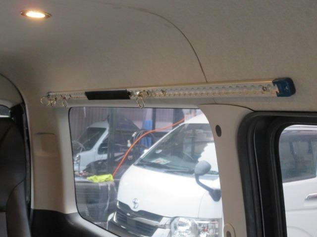 ハイエースバン スーパーGL ダークプライム アクティブエース 8人乗車 シートレイアウト変更可 Tセンス 両側電動スライド 社外16AW グリルガード オーバーフェンダー アルパイン11型ナビ Rモニター 固アタッチメント LED スマートキー(41枚目)