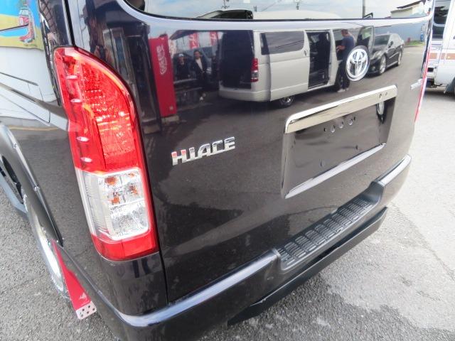 ハイエースバン スーパーGL ダークプライム アクティブエース 8人乗車 シートレイアウト変更可 Tセンス 両側電動スライド 社外16AW グリルガード オーバーフェンダー アルパイン11型ナビ Rモニター 固アタッチメント LED スマートキー(71枚目)