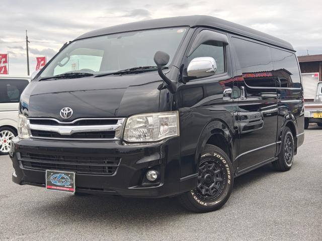ハイエースワゴン GL 4WD キャンピング仕様公認 REVOシート2脚ロングスライド 2段ベッド FFヒーター サブバッテリー 走行充電 換気扇 ルーフスピーカー ミラー型前後ドラレコ シンク 床下収納 2025年タイヤ(8枚目)
