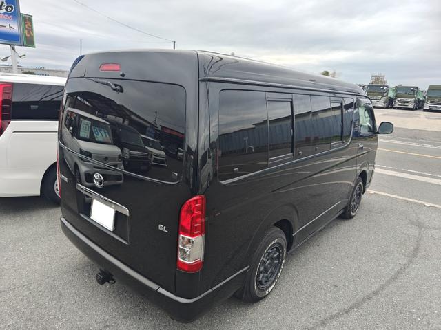 ハイエースワゴン GL 4WD キャンピング仕様公認 REVOシート2脚ロングスライド 2段ベッド FFヒーター サブバッテリー 走行充電 換気扇 ルーフスピーカー ミラー型前後ドラレコ シンク 床下収納 2025年タイヤ(51枚目)