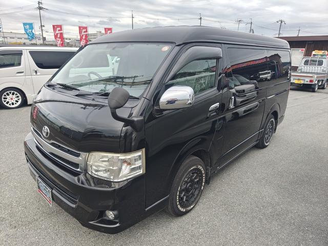 ハイエースワゴン GL 4WD キャンピング仕様公認 REVOシート2脚ロングスライド 2段ベッド FFヒーター サブバッテリー 走行充電 換気扇 ルーフスピーカー ミラー型前後ドラレコ シンク 床下収納 2025年タイヤ(58枚目)