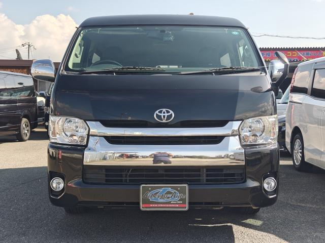 ハイエースバン ロングワイドスーパーGL ダークプライム 後期6速AT 両側電動ドア mObeLベッドキット ナビ フルセグ ブルートゥースオーディオ バックカメラ バルベロ17アルミ ナスカーホワイトレタータイヤ ローダウン LEDテール(6枚目)