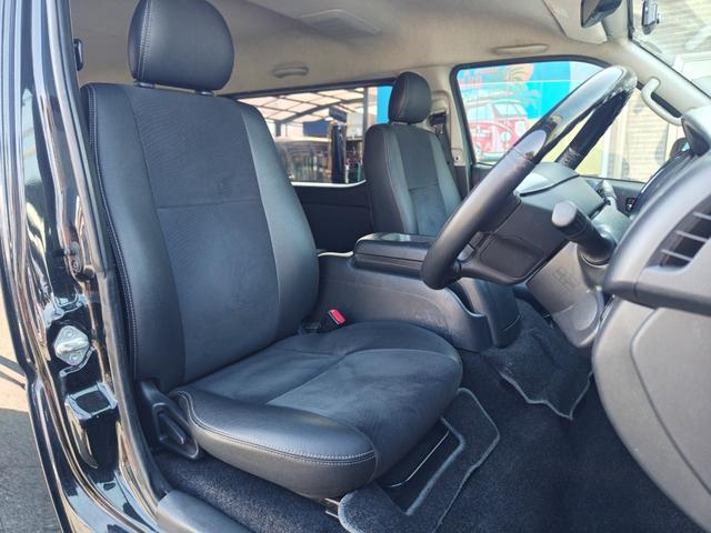 ハイエースバン ロングワイドスーパーGL ダークプライム 後期6速AT 両側電動ドア mObeLベッドキット ナビ フルセグ ブルートゥースオーディオ バックカメラ バルベロ17アルミ ナスカーホワイトレタータイヤ ローダウン LEDテール(37枚目)