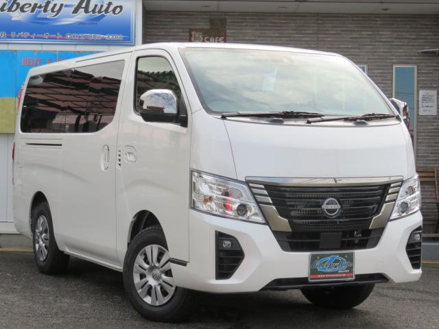 キャラバン ロンググランドプレミアムGX 寒冷地仕様 運転席助手席シートヒーター 左電動スライドドア インテリジェントルームミラー アラウンドビューモニター ハーフレザーシート 4WD 11型ディスプレーオーディオ スクラッチシールド 即納〇(2枚目)