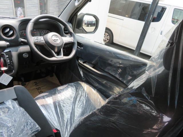 キャラバン ロンググランドプレミアムGX 寒冷地仕様 運転席助手席シートヒーター 左電動スライドドア インテリジェントルームミラー アラウンドビューモニター ハーフレザーシート 4WD 11型ディスプレーオーディオ スクラッチシールド 即納〇(34枚目)