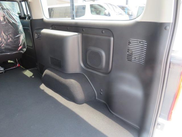 キャラバン ロンググランドプレミアムGX 寒冷地仕様 運転席助手席シートヒーター 左電動スライドドア インテリジェントルームミラー アラウンドビューモニター ハーフレザーシート 4WD 11型ディスプレーオーディオ スクラッチシールド 即納〇(44枚目)