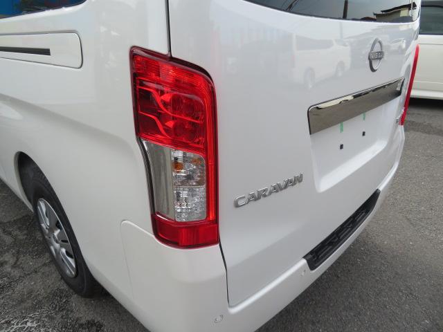 キャラバン ロンググランドプレミアムGX 寒冷地仕様 運転席助手席シートヒーター 左電動スライドドア インテリジェントルームミラー アラウンドビューモニター ハーフレザーシート 4WD 11型ディスプレーオーディオ スクラッチシールド 即納〇(59枚目)