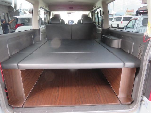 キャラバン ロンググランドプレミアムGX 寒冷地仕様 運転席助手席シートヒーター 左電動スライドドア インテリジェントルームミラー アラウンドビューモニター ハーフレザーシート 4WD 11型ディスプレーオーディオ スクラッチシールド 即納〇(62枚目)