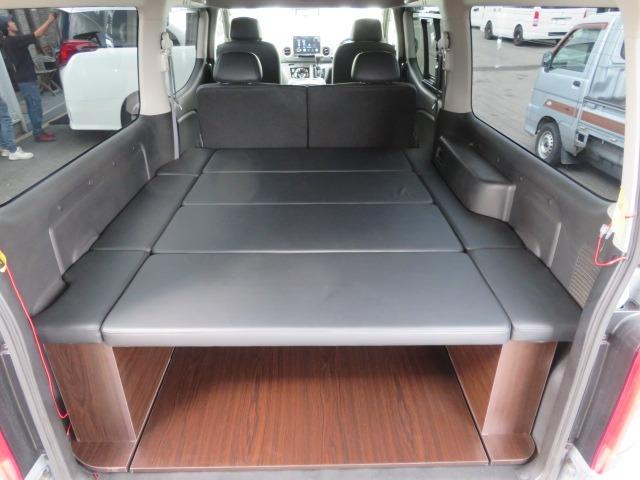 キャラバン ロンググランドプレミアムGX 寒冷地仕様 運転席助手席シートヒーター 左電動スライドドア インテリジェントルームミラー アラウンドビューモニター ハーフレザーシート 4WD 11型ディスプレーオーディオ スクラッチシールド 即納〇(63枚目)