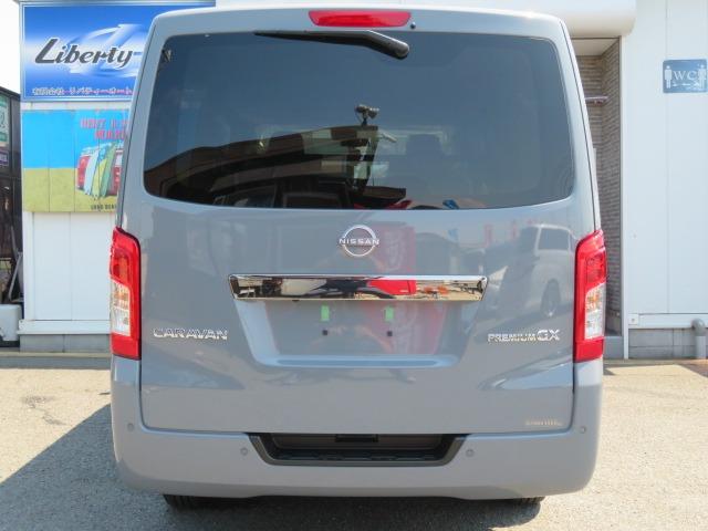 キャラバン ロンググランドプレミアムGX 新車未登録 4WD ディーゼルターボ 寒冷地 オートスライドドア スクラッチシールド アルパイン11型Dオーディオ 全方位運転支援 衝突軽減 アラウンドビューM 車線遺脱 シートヒーター 即納〇(8枚目)