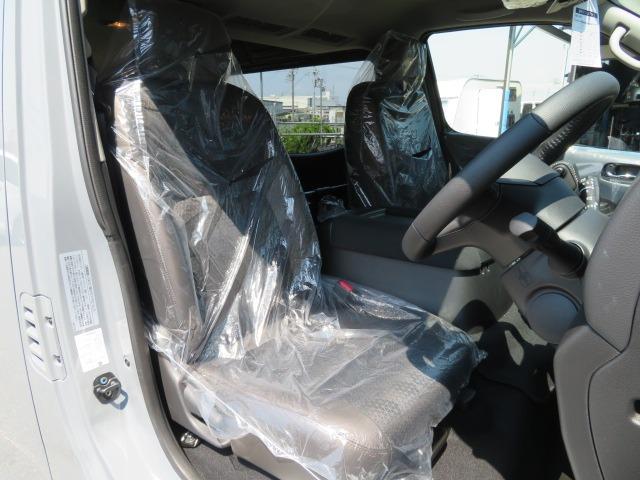 キャラバン ロンググランドプレミアムGX 新車未登録 4WD ディーゼルターボ 寒冷地 オートスライドドア スクラッチシールド アルパイン11型Dオーディオ 全方位運転支援 衝突軽減 アラウンドビューM 車線遺脱 シートヒーター 即納〇(20枚目)