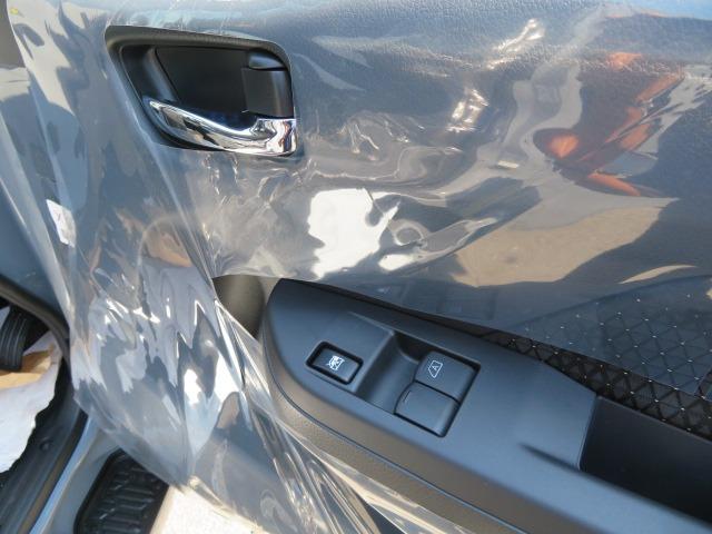 キャラバン ロンググランドプレミアムGX 新車未登録 4WD ディーゼルターボ 寒冷地 オートスライドドア スクラッチシールド アルパイン11型Dオーディオ 全方位運転支援 衝突軽減 アラウンドビューM 車線遺脱 シートヒーター 即納〇(22枚目)