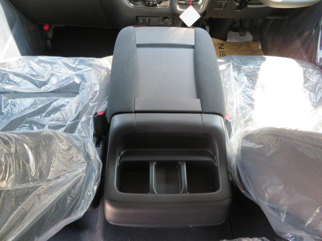 キャラバン ロンググランドプレミアムGX 新車未登録 4WD ディーゼルターボ 寒冷地 オートスライドドア スクラッチシールド アルパイン11型Dオーディオ 全方位運転支援 衝突軽減 アラウンドビューM 車線遺脱 シートヒーター 即納〇(36枚目)