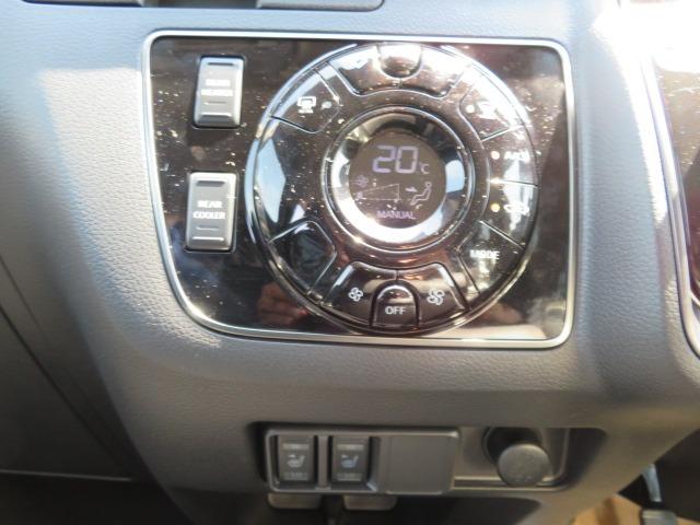 キャラバン ロンググランドプレミアムGX 新車未登録 4WD ディーゼルターボ 寒冷地 オートスライドドア スクラッチシールド アルパイン11型Dオーディオ 全方位運転支援 衝突軽減 アラウンドビューM 車線遺脱 シートヒーター 即納〇(37枚目)