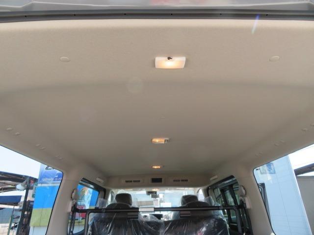 キャラバン ロンググランドプレミアムGX 新車未登録 4WD ディーゼルターボ 寒冷地 オートスライドドア スクラッチシールド アルパイン11型Dオーディオ 全方位運転支援 衝突軽減 アラウンドビューM 車線遺脱 シートヒーター 即納〇(50枚目)