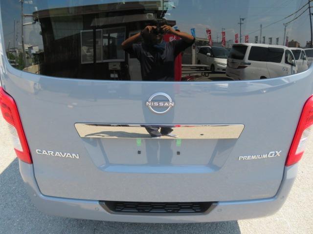 キャラバン ロンググランドプレミアムGX 新車未登録 4WD ディーゼルターボ 寒冷地 オートスライドドア スクラッチシールド アルパイン11型Dオーディオ 全方位運転支援 衝突軽減 アラウンドビューM 車線遺脱 シートヒーター 即納〇(70枚目)