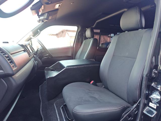 ハイエースバン スーパーGL ダークプライムII ワイドボディ 4WD エアロ 17アルミ リアスライドフロア デジタルインナーミラー パノラミックビューモニター ホワイトレタータイヤ 大型センターコンソール 寒冷地仕様 ナビ フルセグ BT(41枚目)