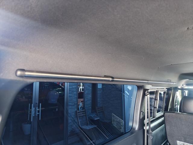 ハイエースバン スーパーGL ダークプライムII ワイドボディ 4WD エアロ 17アルミ リアスライドフロア デジタルインナーミラー パノラミックビューモニター ホワイトレタータイヤ 大型センターコンソール 寒冷地仕様 ナビ フルセグ BT(49枚目)