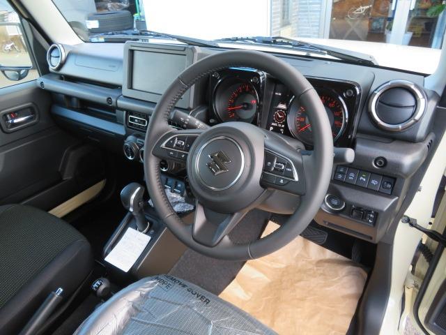 ジムニー XC 5型 マイナーチェンジ後 デユアルセンサーブレーキサポートII IIトーンカラー 切替式4WD 純正16AW シートヒーター サイドエアバッグ LEDライト アダプティブクルーズコントロール(17枚目)