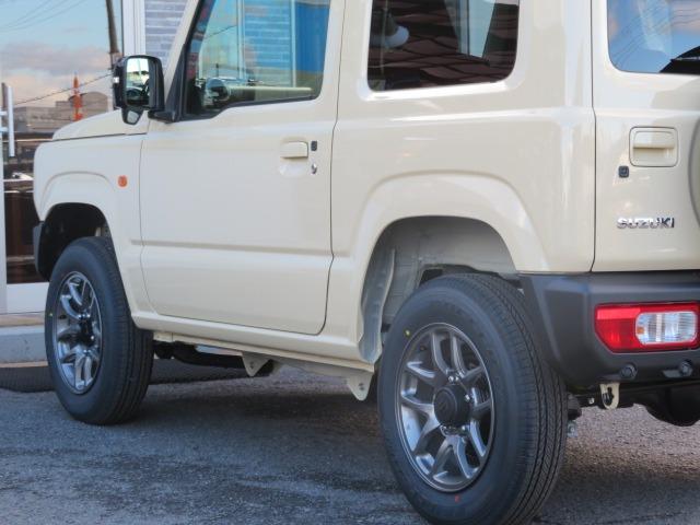 ジムニー XC 5型 マイナーチェンジ後 デユアルセンサーブレーキサポートII IIトーンカラー 切替式4WD 純正16AW シートヒーター サイドエアバッグ LEDライト アダプティブクルーズコントロール(52枚目)