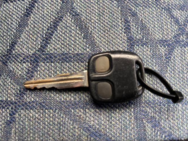 パジェロミニ X スタイリッシュパッケージ 純正アルミ 社外CD キーレス 背面タイヤ タイミングベルト交換済み(18枚目)