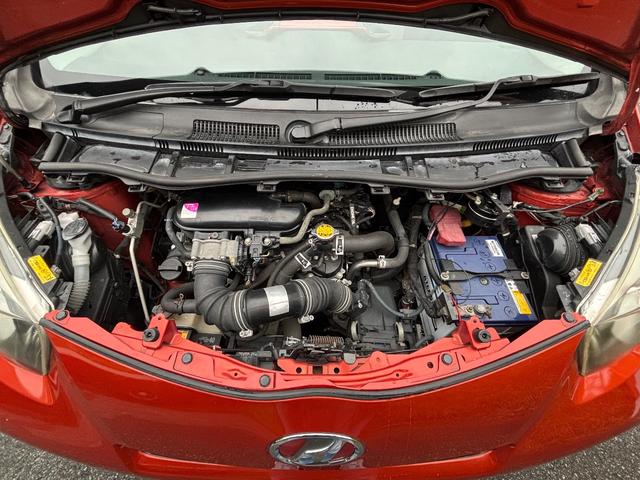 ｉＱ １３０Ｇ　ＭＴ→（ゴー）レザーパッケージ　６速マニュアル　社外ナビ　フルセグＴＶ　バックカメラ　ＥＴＣ（13枚目）