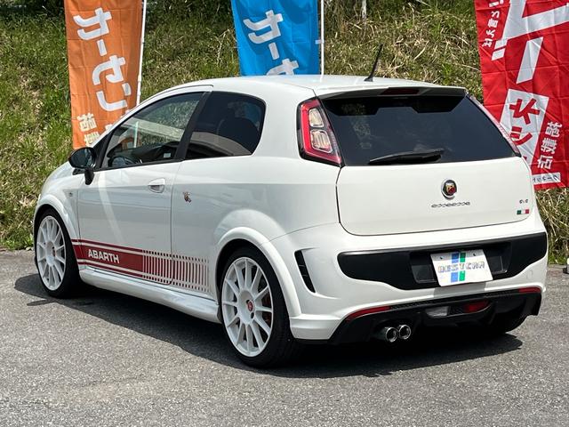 アバルトプントエヴォ ベースグレード 6速MT 左ハンドル 社外ナビ フルセグTV バックカメラ Bluetooth(9枚目)