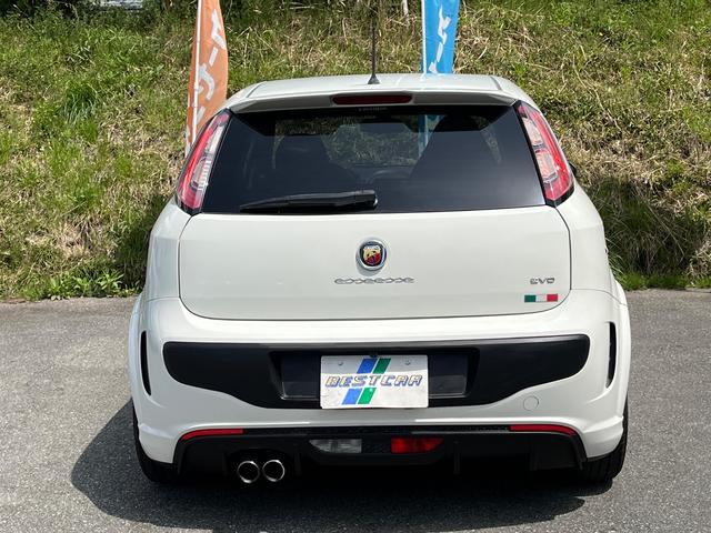 アバルトプントエヴォ ベースグレード 6速MT 左ハンドル 社外ナビ フルセグTV バックカメラ Bluetooth(11枚目)