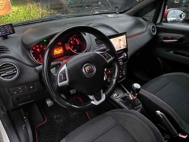 アバルトプントエヴォ ベースグレード 6速MT 左ハンドル 社外ナビ フルセグTV バックカメラ Bluetooth(16枚目)